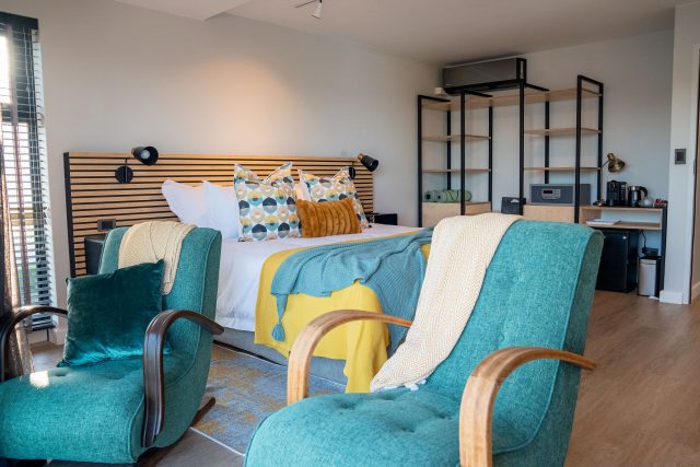 The Mimosa Room - The Baleia Guest House Knysna